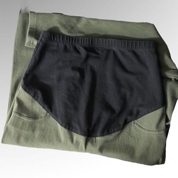 Time and tru maternity jagging size S - Picture 5 of 6